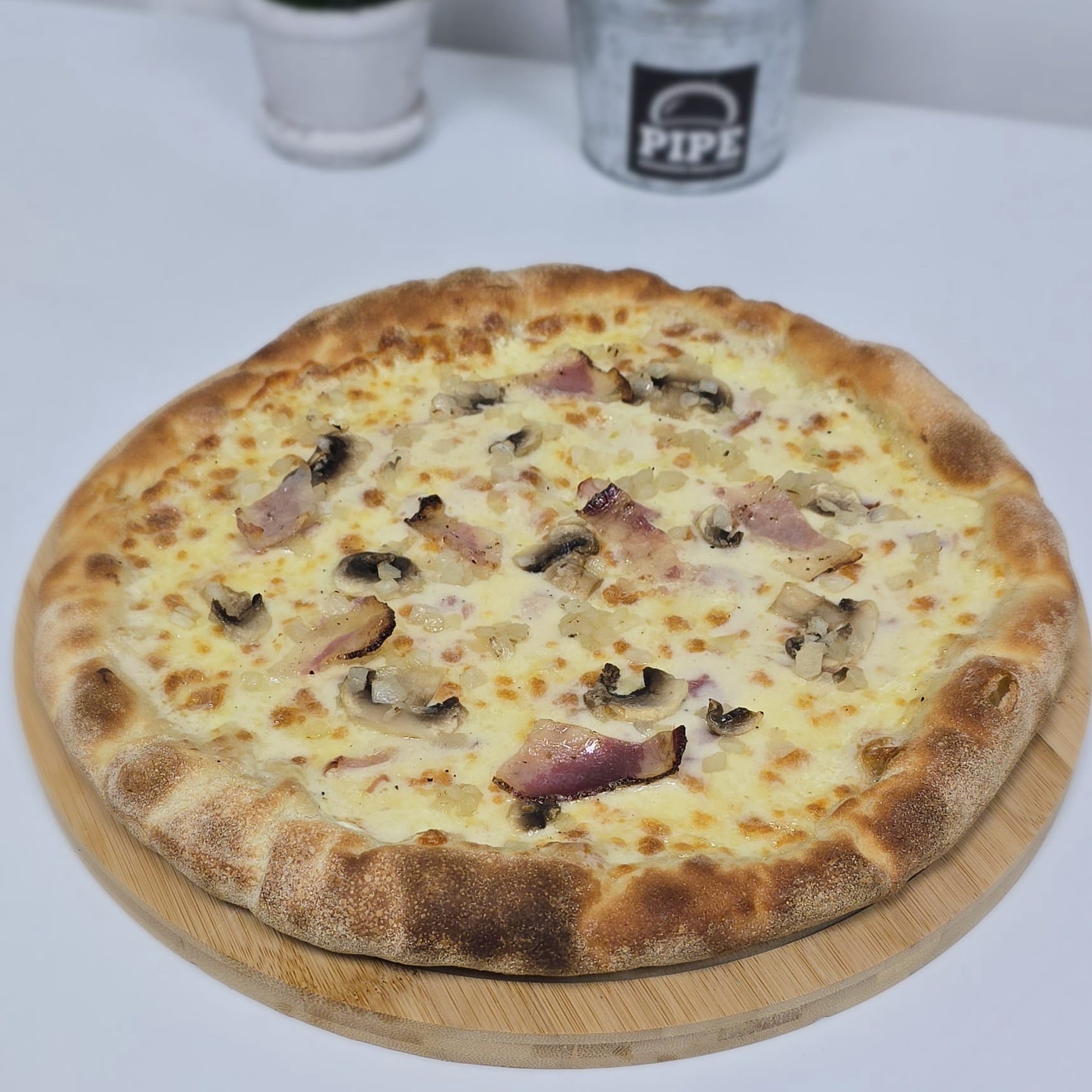 Pizza carbonara